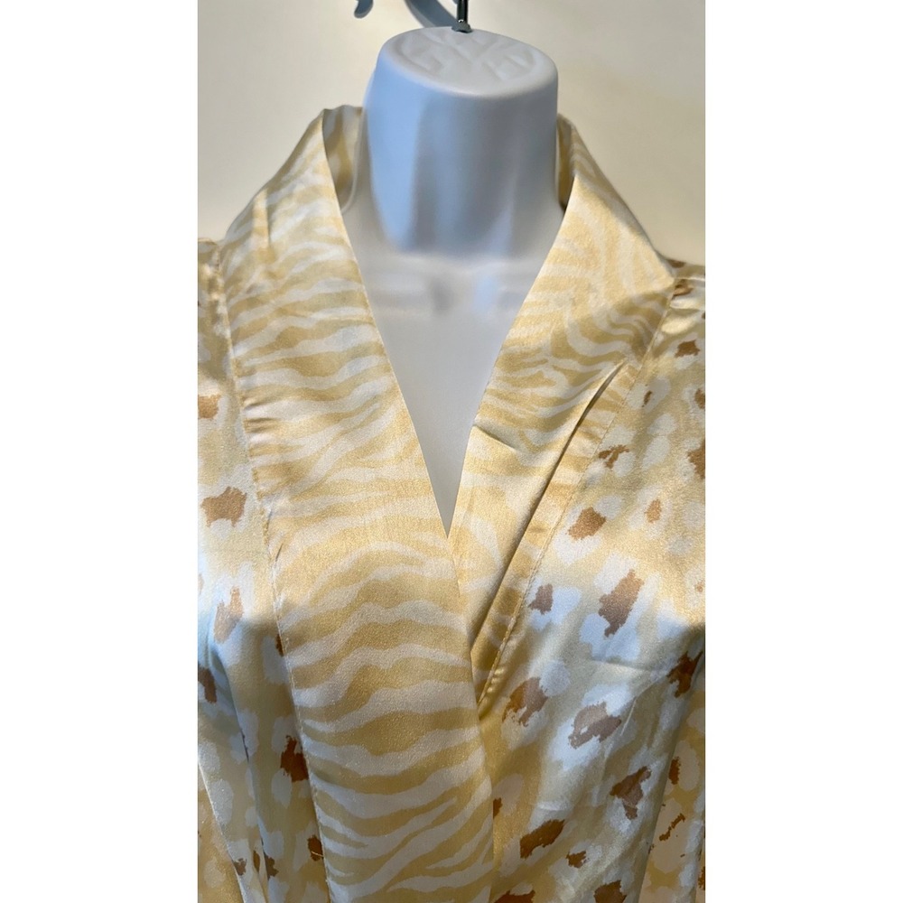 Show Me Your Mumu NWT Satin Robe OS Animal Print Lounge Duster - Picture 3 of 14